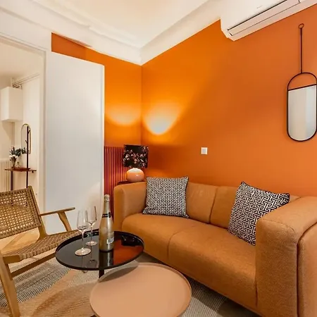 B1#premium#2bedrooms#arcdetriomphe#ac#champselysees Paris
